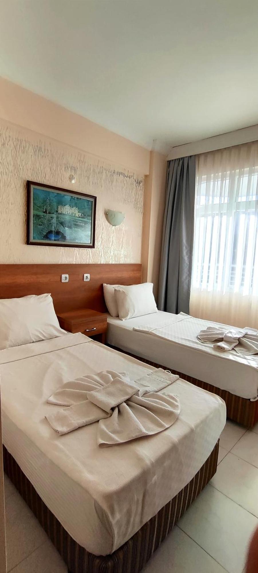 Dilhan Hotel Мармарис Экстерьер фото