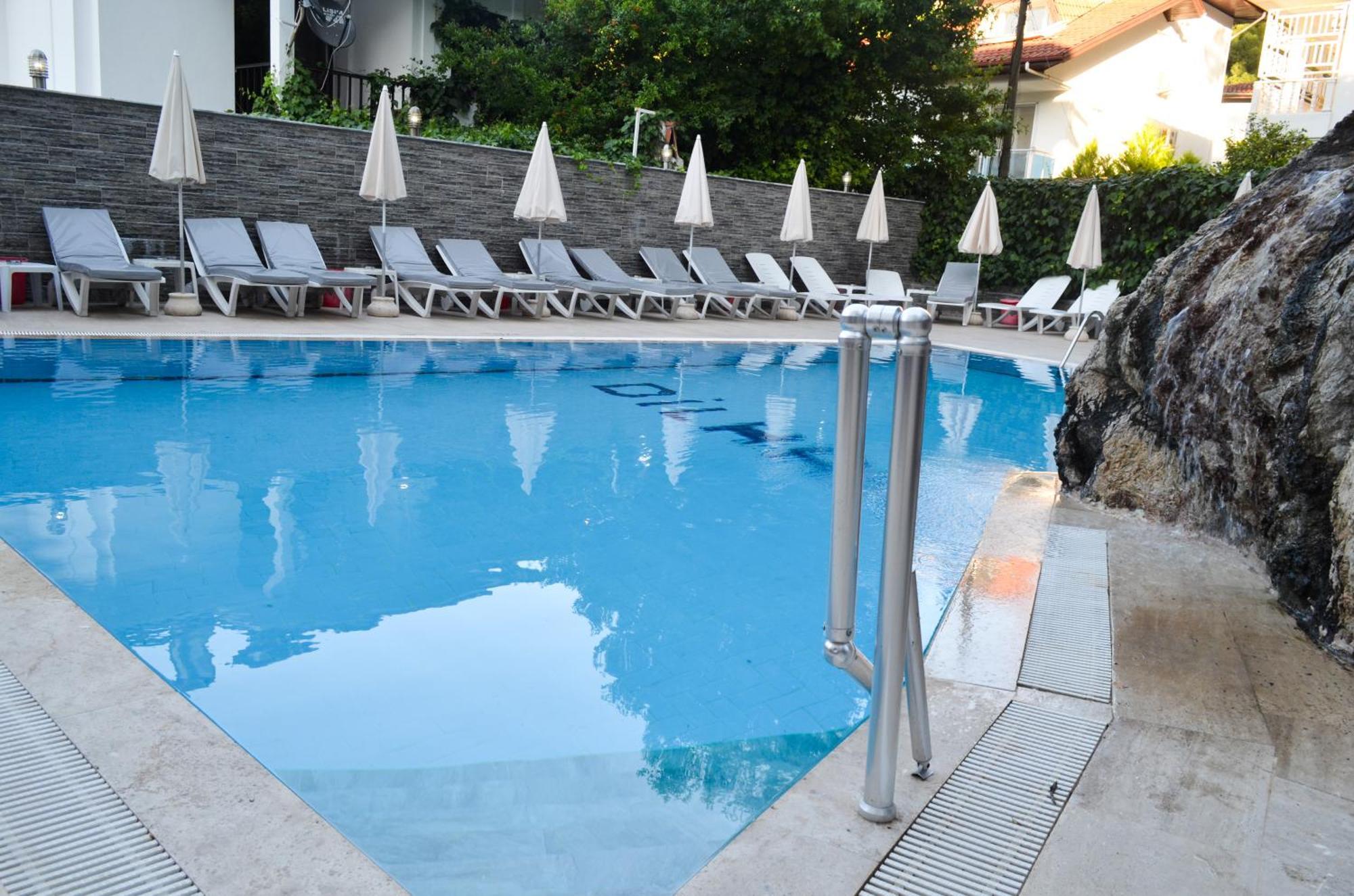 Dilhan Hotel Мармарис Экстерьер фото